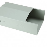 广东同亿牌防水型喷涂槽式桥架