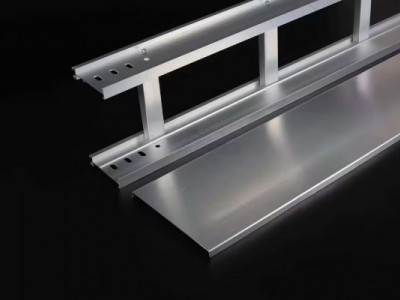 广东同亿牌铝合金梯式桥架图2